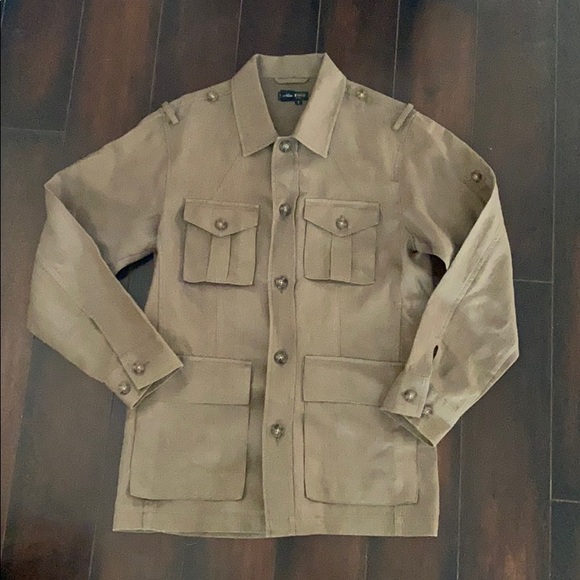 The J Peterman Company Linen Safari 